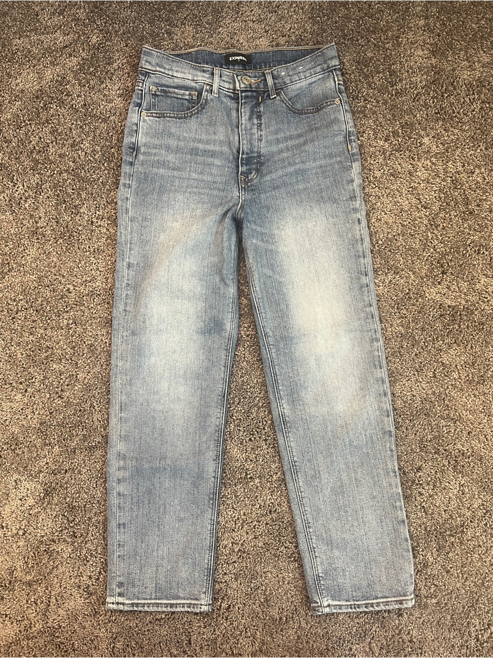 Express Blue Jeans Women’s Size 4R Mom Jean Super High Rise Medium Wash Stretch